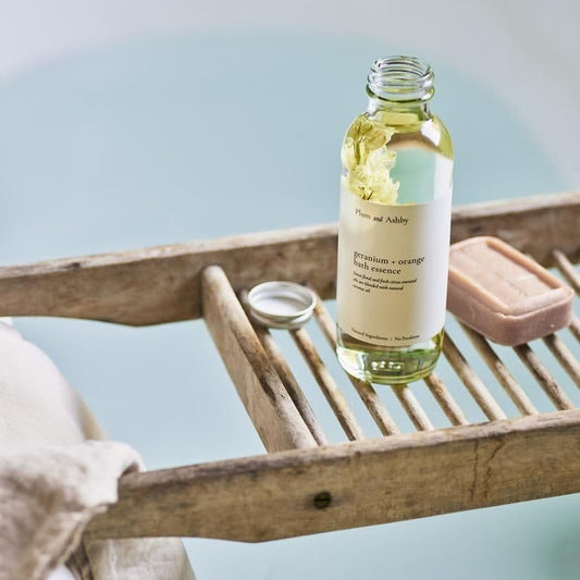 Plum and Ashby Geranium & Orange Bath Essence